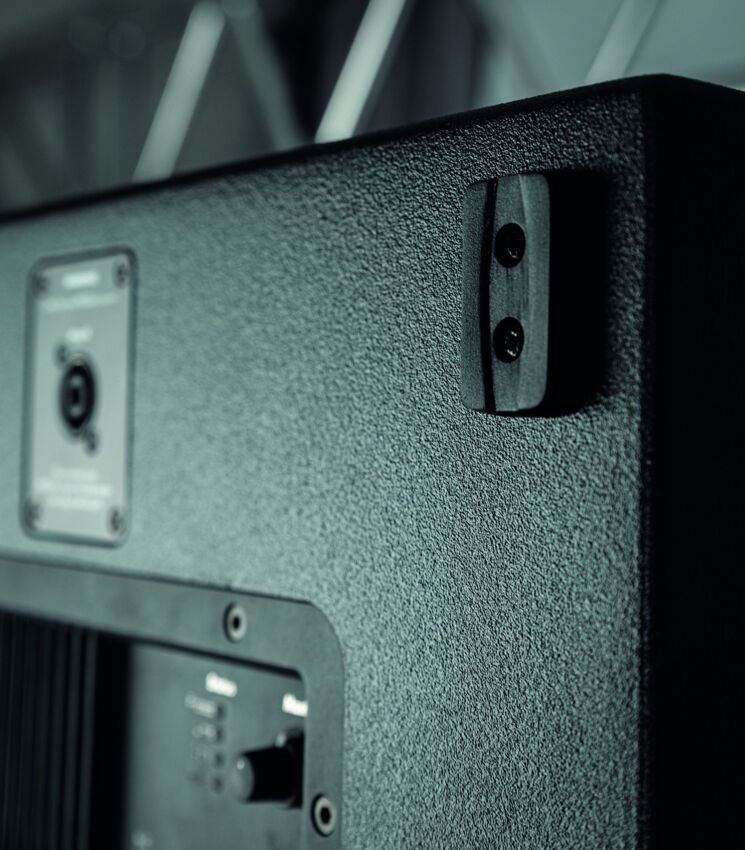 DAP Frigga - system nagłośnieniowy (biały) + pokrowce oryginalne6 DAP Frigga - system nagłośnieniowy (biały) + pokrowce oryginalne6