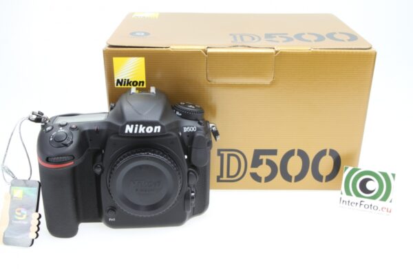 Nikon D500