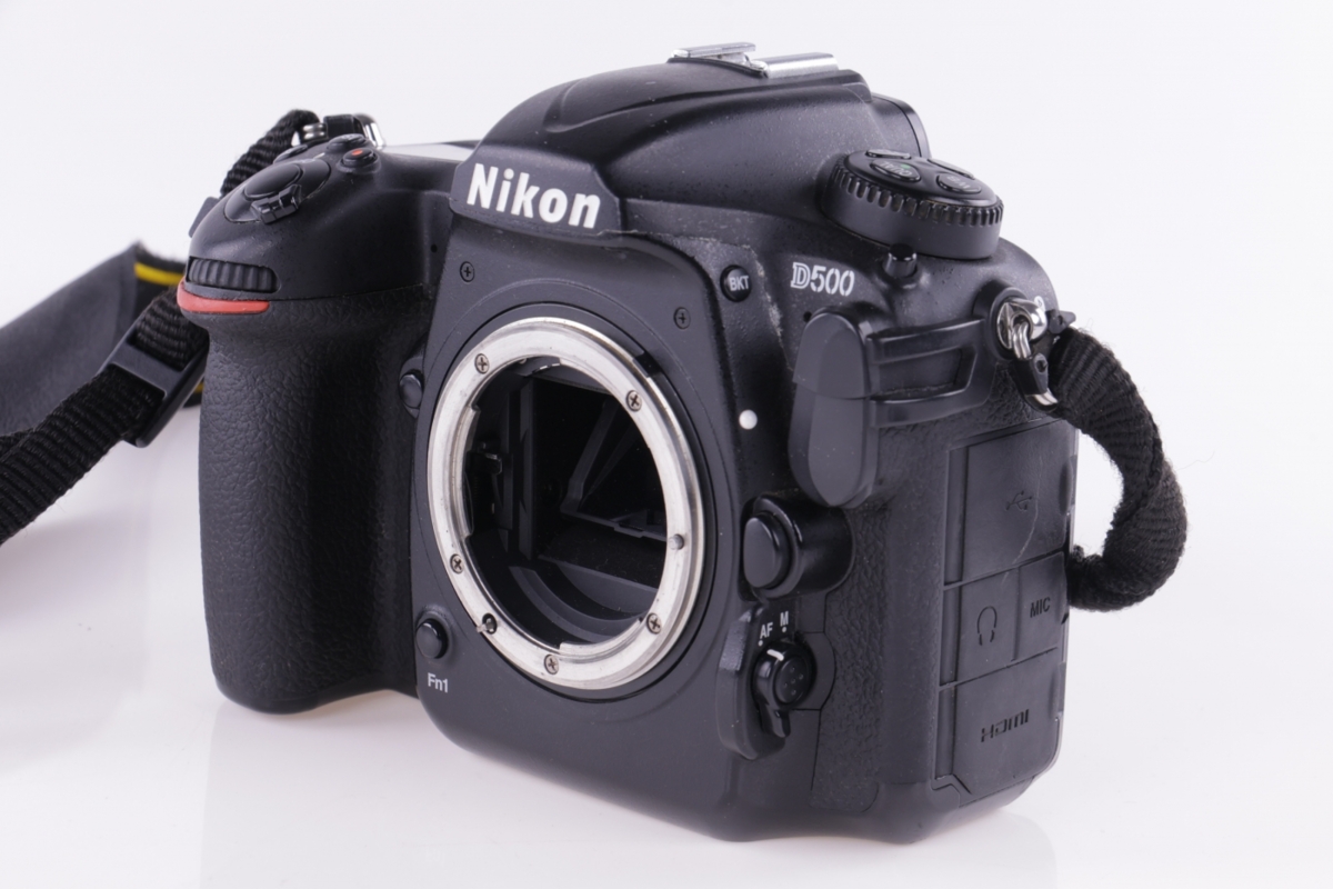 Nikon D5007 Nikon D5007