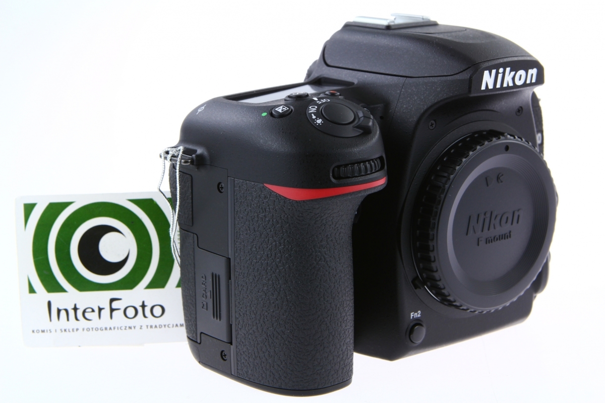 Nikon D75001 Nikon D75001