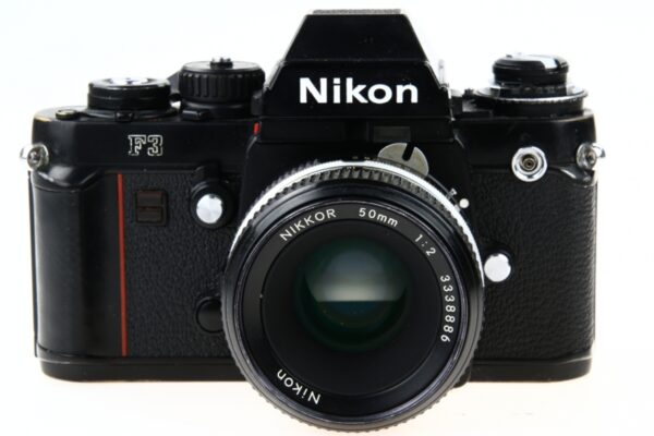 Nikon F3 + Nikkor 50mm F2