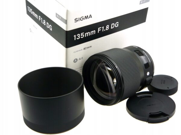SIGMA ART 135/1,8 DG HSM