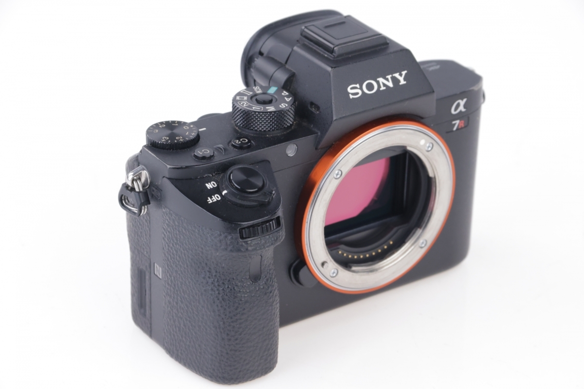Sony A7R II ILCE-7RM2 body5 Sony A7R II ILCE-7RM2 body5