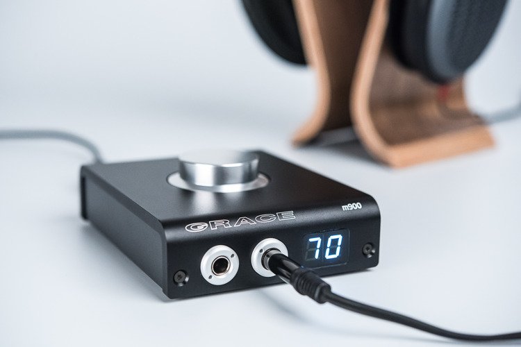 m900 - Headphone Amp / DAC m900 - Headphone Amp / DAC