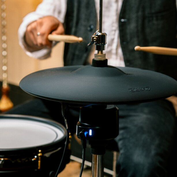 Alesis Strata Core - perkusja elektroniczna10 Alesis Strata Core - perkusja elektroniczna10