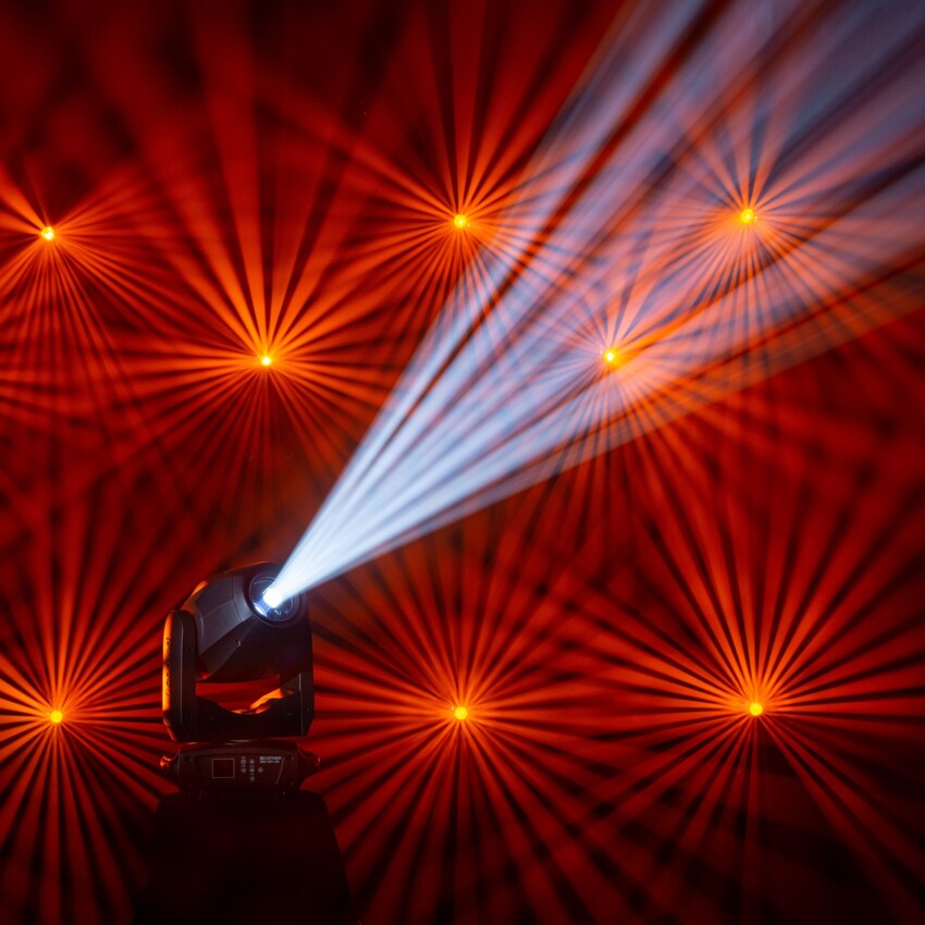 Cameo AURO SPOT Z300 - głowa ruchoma typu spot7 Cameo AURO SPOT Z300 - głowa ruchoma typu spot7