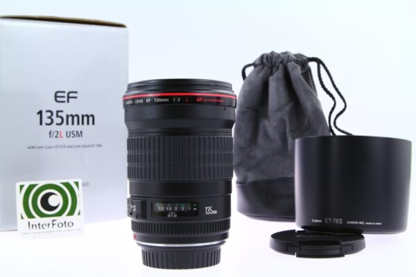 Canon 135mm f/2 L USM0
