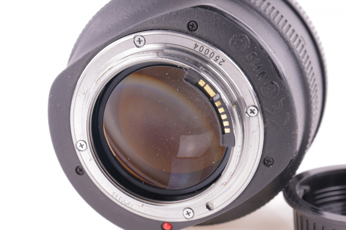 Canon 85mm f/1.2 L II USM8 Canon 85mm f/1.2 L II USM8