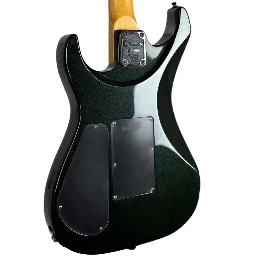 Charvel 475 Deluxe 1991 - Metallic Green3 Charvel 475 Deluxe 1991 - Metallic Green3