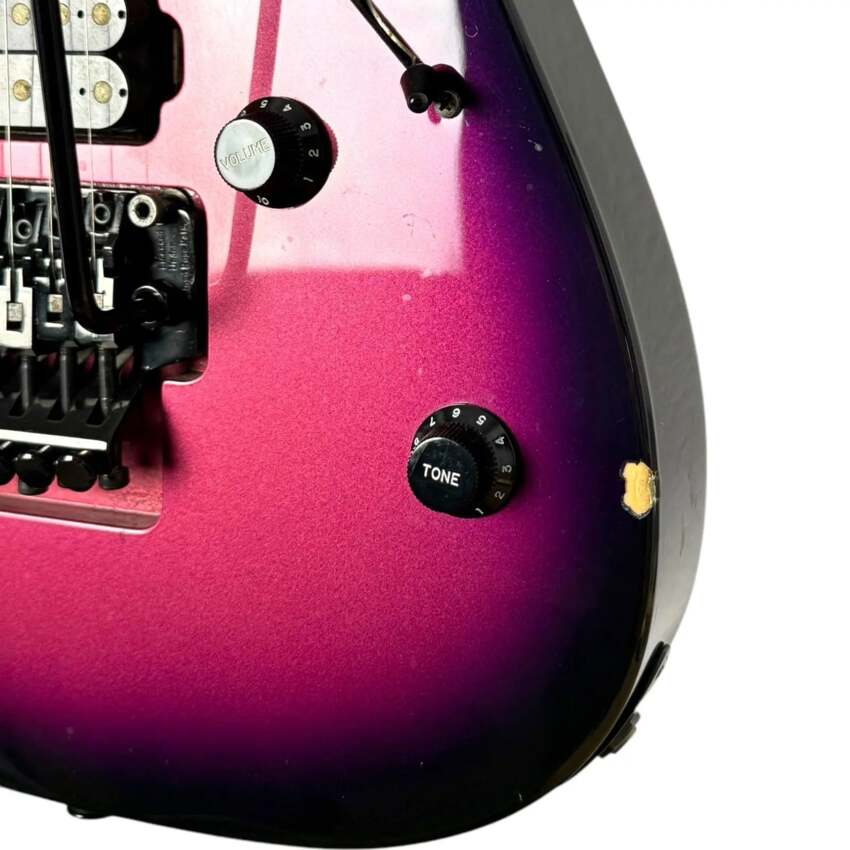 Charvel CDS-055-SSH 1990s - Violet Burst2 Charvel CDS-055-SSH 1990s - Violet Burst2