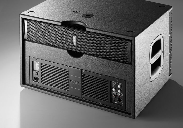 FBT VERTUS CS1000 kompaktowy zintegrowany system liniowy 600W+400W2 FBT VERTUS CS1000 kompaktowy zintegrowany system liniowy 600W+400W2