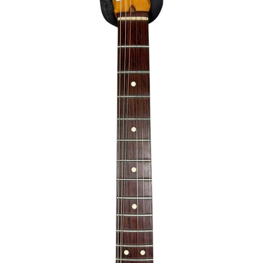 Fender American Stratocaster 1991 - White6 Fender American Stratocaster 1991 - White6