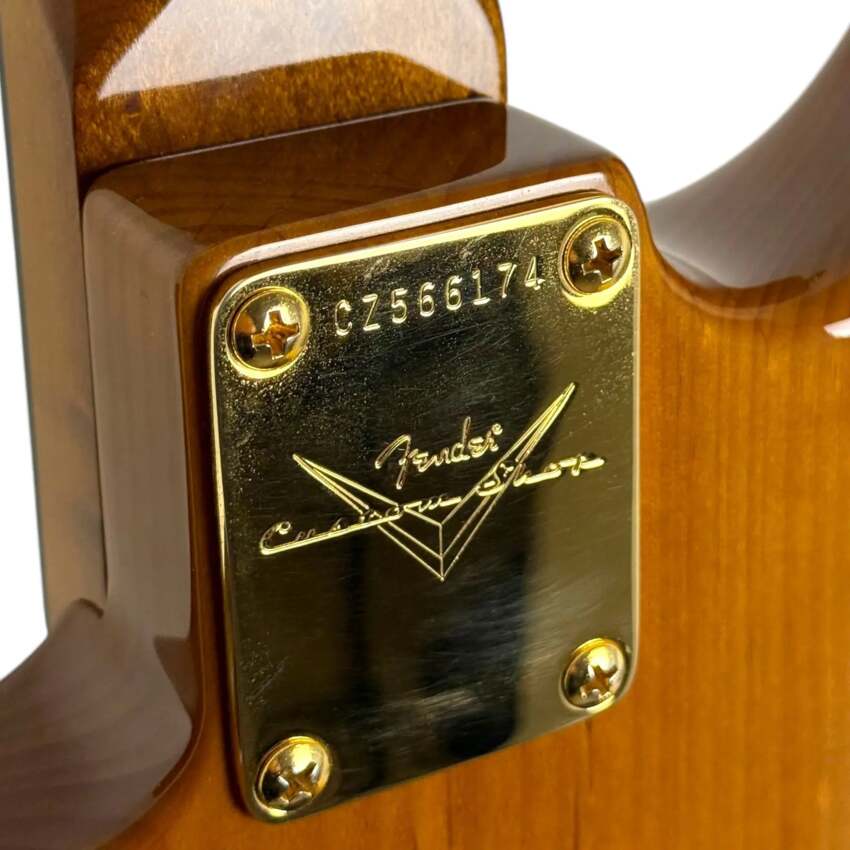 Fender Custom Shop Artisan Stratocaster 2022 - Maple Burl4 Fender Custom Shop Artisan Stratocaster 2022 - Maple Burl4