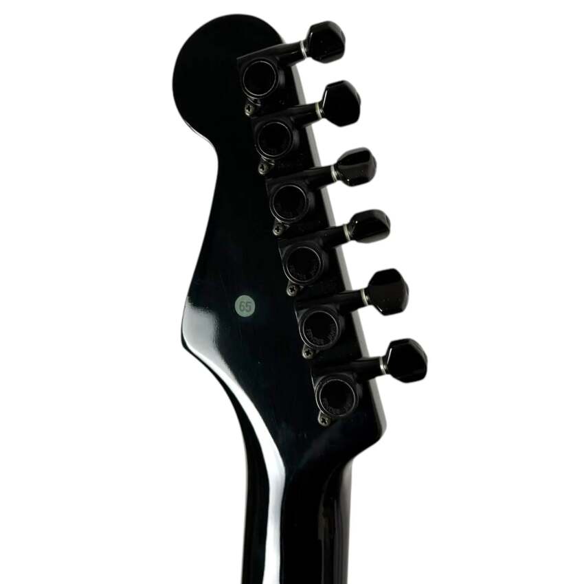 Fender Japan Boxer Series ST-556 Stratocaster 1985-1986 - Red8 Fender Japan Boxer Series ST-556 Stratocaster 1985-1986 - Red8