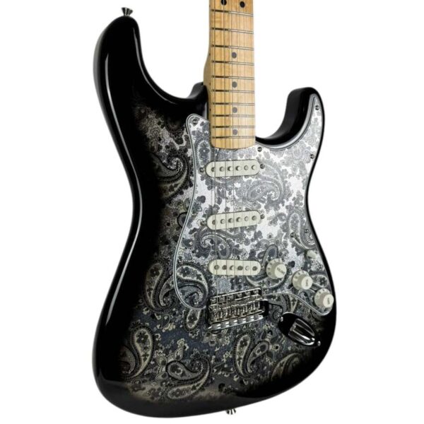 Fender Japan Limited Stratocaster 2025 - Black Paisley0