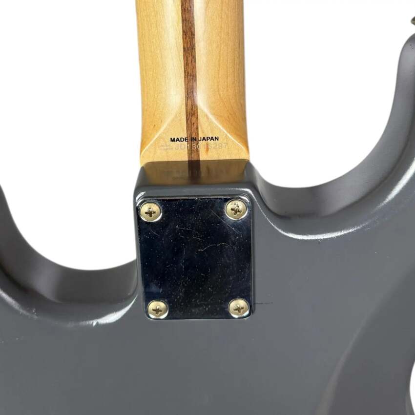 Fender Japan ST-STD Standard Stratocaster 2013 - Grey Repaint4 Fender Japan ST-STD Standard Stratocaster 2013 - Grey Repaint4