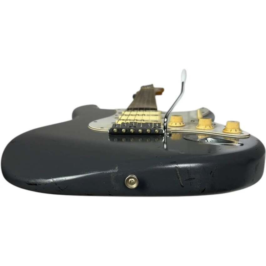 Fender Japan ST-STD Standard Stratocaster 2013 - Grey Repaint5 Fender Japan ST-STD Standard Stratocaster 2013 - Grey Repaint5