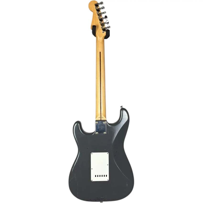 Fender Japan ST-STD Standard Stratocaster 2013 - Grey Repaint2 Fender Japan ST-STD Standard Stratocaster 2013 - Grey Repaint2