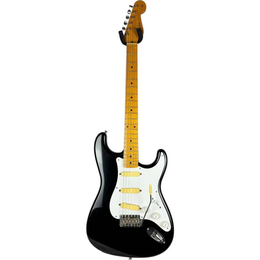 Fender Japan ST54-85LS 54” Reissue Stratocaster 1984-1987 - Black1 Fender Japan ST54-85LS 54” Reissue Stratocaster 1984-1987 - Black1