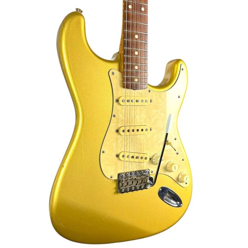 Fender Japan ST62-65AS 40th Anniversary 62‘ Reissue Stratocaster 1994 - Shoreline Gold - Matching Headstock0 Fender Japan ST62-65AS 40th Anniversary 62‘ Reissue Stratocaster 1994 - Shoreline Gold - Matching Headstock0