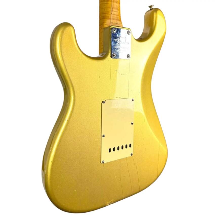 Fender Japan ST62-65AS 40th Anniversary 62‘ Reissue Stratocaster 1994 - Shoreline Gold - Matching Headstock5 Fender Japan ST62-65AS 40th Anniversary 62‘ Reissue Stratocaster 1994 - Shoreline Gold - Matching Headstock5