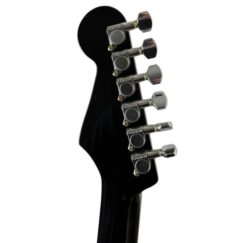 Fender Japan ST62-ALLBK ’62 Reissue Stratocaster 2006-2008 - Black9 Fender Japan ST62-ALLBK ’62 Reissue Stratocaster 2006-2008 - Black9