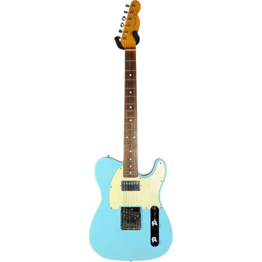 Fender Japan TL62 62“ Reissue Telecaster 1997-1998 - Baby Blue1 Fender Japan TL62 62“ Reissue Telecaster 1997-1998 - Baby Blue1