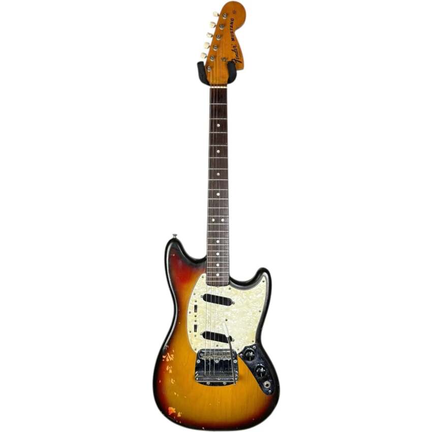 Fender Mustang 1973 - Sunburst1 Fender Mustang 1973 - Sunburst1
