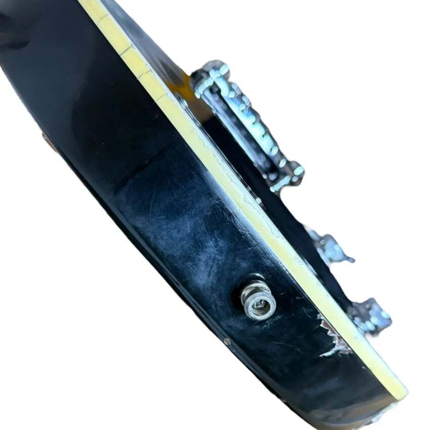 Gibson Les Paul Goddess 2006 - Ebony3 Gibson Les Paul Goddess 2006 - Ebony3