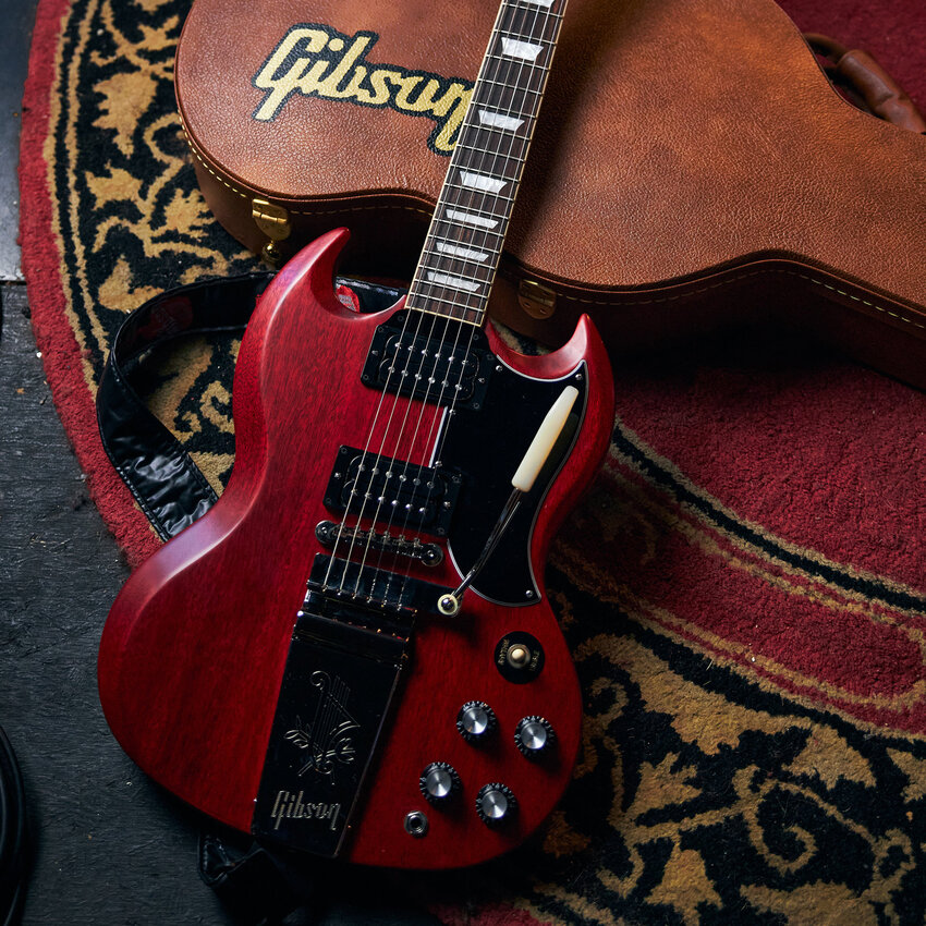 Gibson SG Standard '61 Maestro Vibrola Faded Cherry8 Gibson SG Standard '61 Maestro Vibrola Faded Cherry8