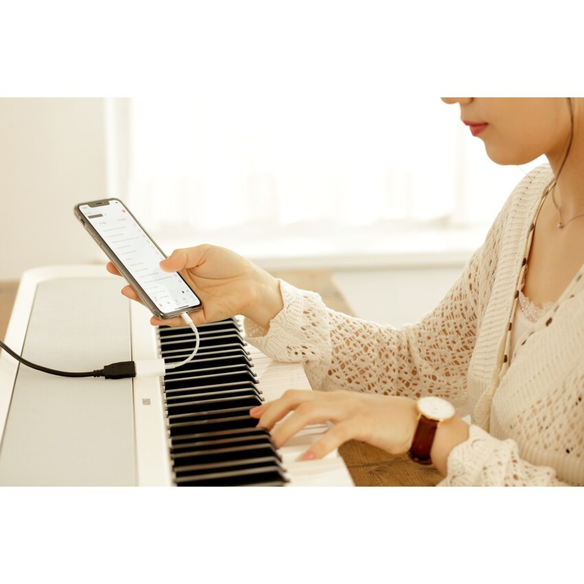 Korg B2+ WH - Pianino cyfrowe2 Korg B2+ WH - Pianino cyfrowe2