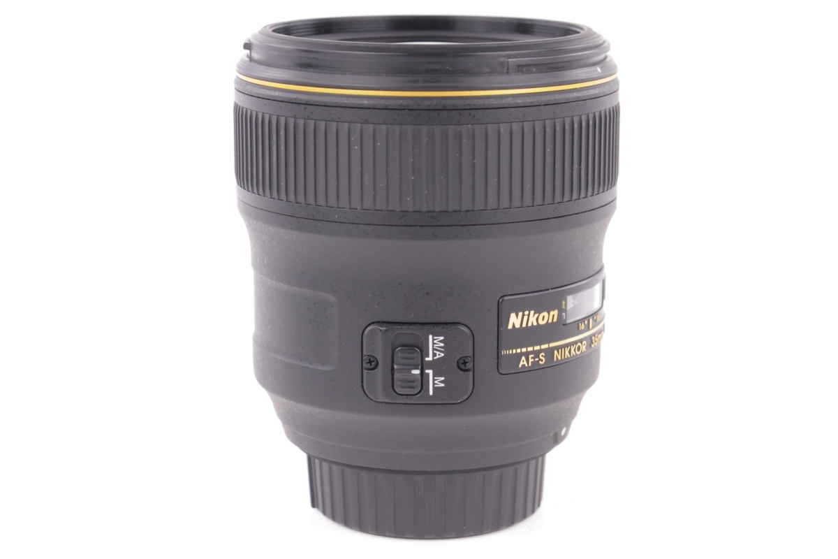 Nikkor 35mm f/1.4 AF-S G4 Nikkor 35mm f/1.4 AF-S G4