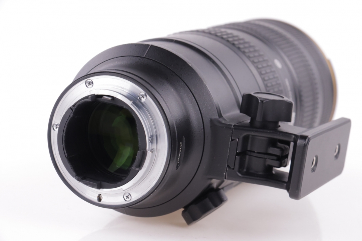 Nikkor 70-200mm f/2.8 G ED AF-S VR II9 Nikkor 70-200mm f/2.8 G ED AF-S VR II9