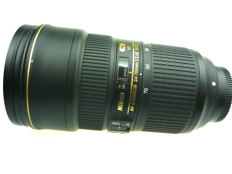 Nikkor AF-S 24-70/2.8E ED VR N3 Nikkor AF-S 24-70/2.8E ED VR N3