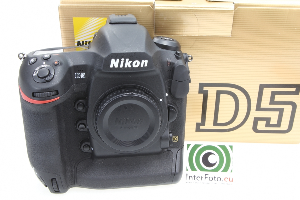 Nikon D5 Nikon D5