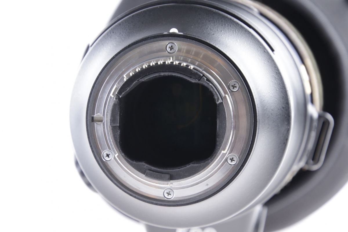 Nikon Nikkor 500mm f/4 FL ED VR AF-S Nano8 Nikon Nikkor 500mm f/4 FL ED VR AF-S Nano8