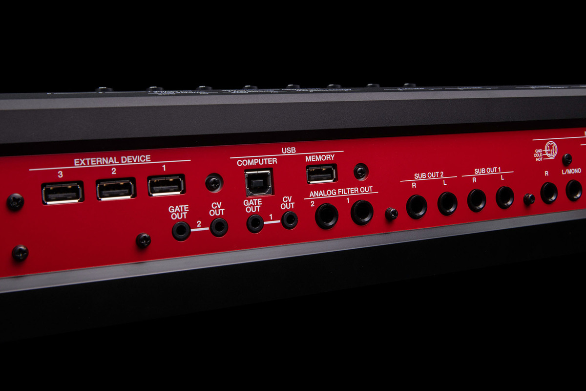 ROLAND FANTOM 8 EX5 ROLAND FANTOM 8 EX5