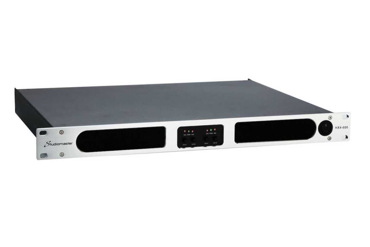 STUDIOMASTER HX4-1800 1800 POWER AMPLIFIER - Końcówka Mocy0 STUDIOMASTER HX4-1800 1800 POWER AMPLIFIER - Końcówka Mocy0