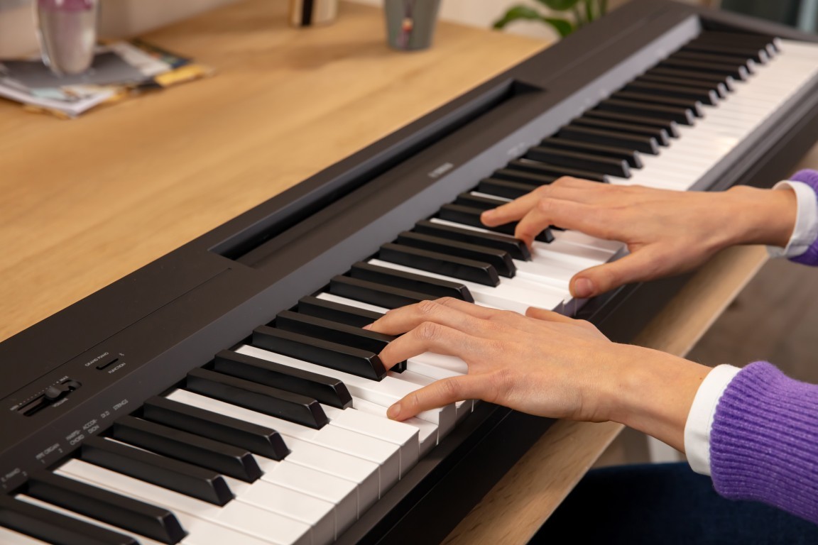 Yamaha P-145BT - Pianino cyfrowe z Bluetooth9 Yamaha P-145BT - Pianino cyfrowe z Bluetooth9