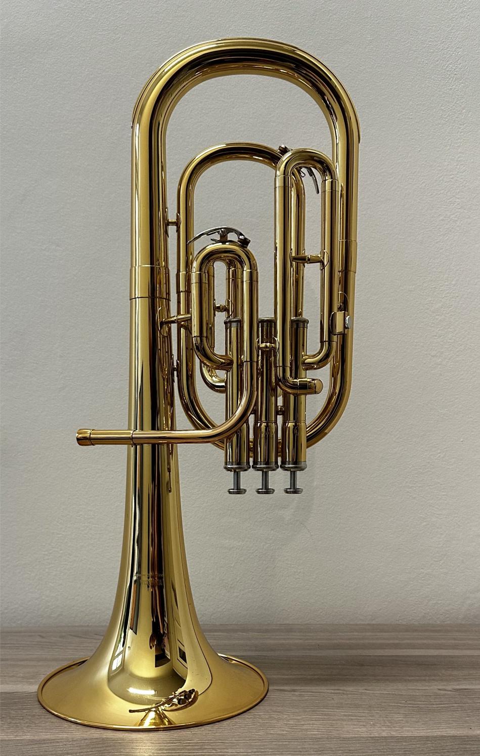 Yamaha YAH-203 sakshorn altowy w stroju Es - 4 sztuki - instrumenty używane8 Yamaha YAH-203 sakshorn altowy w stroju Es - 4 sztuki - instrumenty używane8