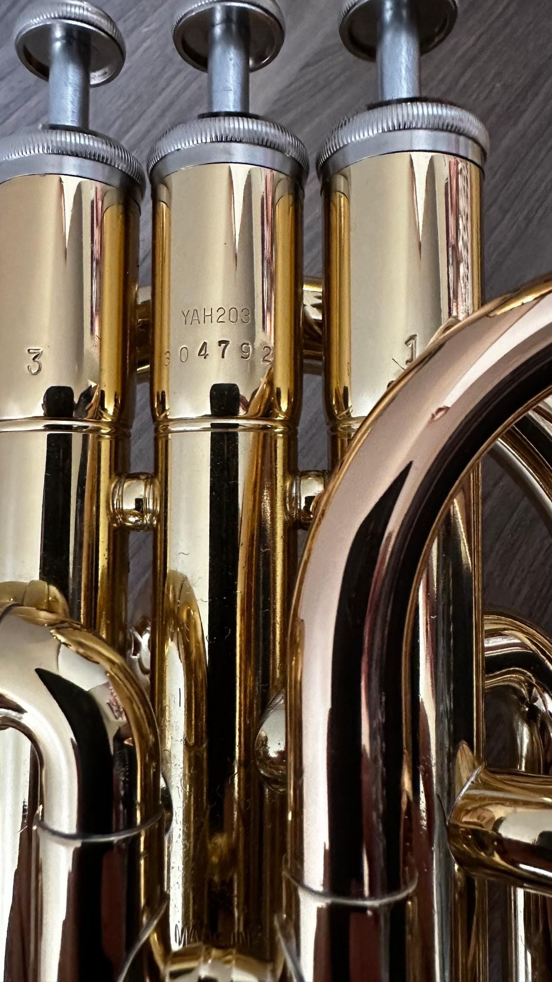 Yamaha YAH-203 sakshorn altowy w stroju Es - 4 sztuki - instrumenty używane1 Yamaha YAH-203 sakshorn altowy w stroju Es - 4 sztuki - instrumenty używane1