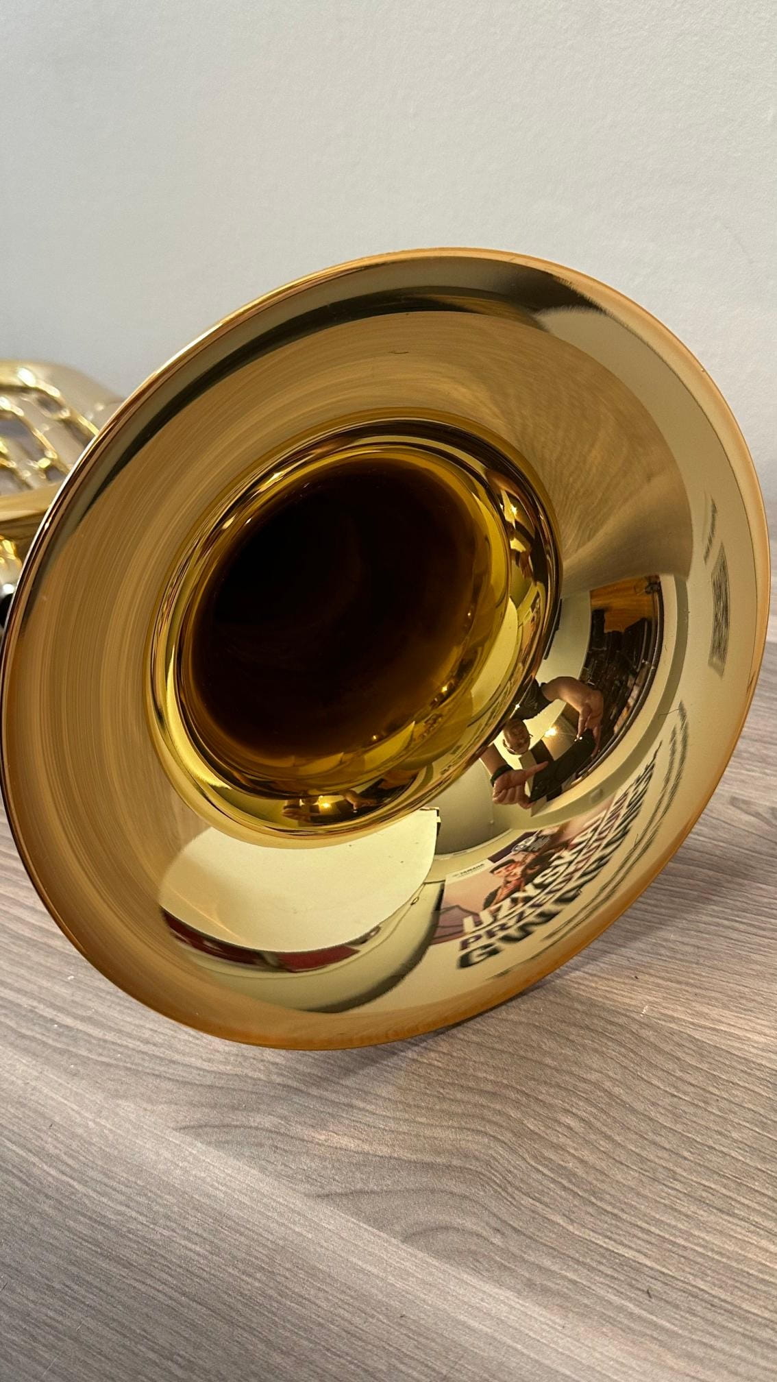 Yamaha YAH-203 sakshorn altowy w stroju Es - 4 sztuki - instrumenty używane3 Yamaha YAH-203 sakshorn altowy w stroju Es - 4 sztuki - instrumenty używane3