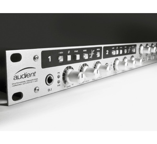 Audient ASP800 - przedwzmacniacz mikrofonowy z wyjściami ADAT2 Audient ASP800 - przedwzmacniacz mikrofonowy z wyjściami ADAT2