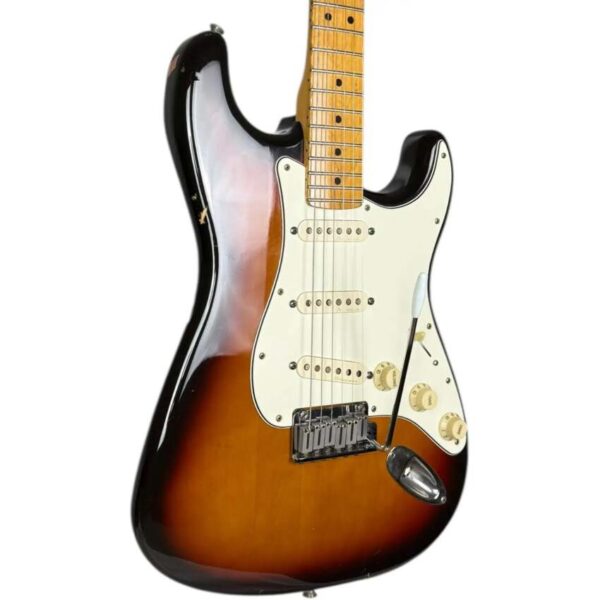 Fender Japan Stratocaster 1987-1988 - Sunburst0