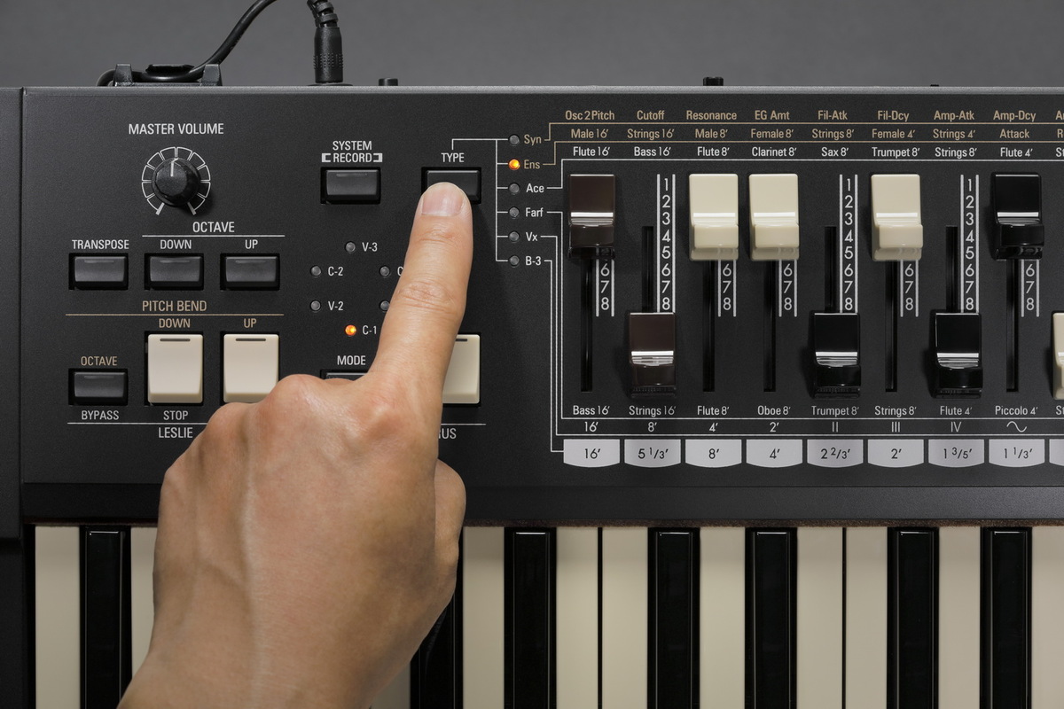 HAMMOND M-solo (czarny / bk)2 HAMMOND M-solo (czarny / bk)2