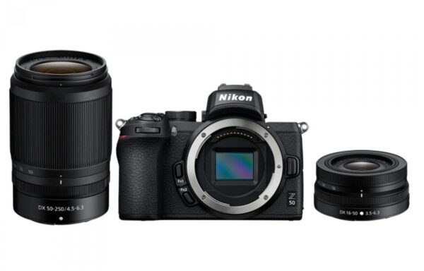 Nikon Z50 + 16-50mm VR DX + 50-250mm VR DX0