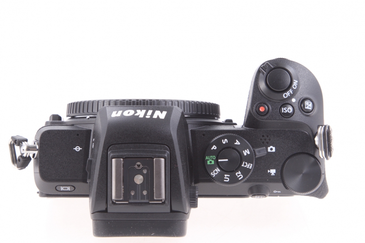 Nikon Z50 + 16-50mm VR DX1 Nikon Z50 + 16-50mm VR DX1