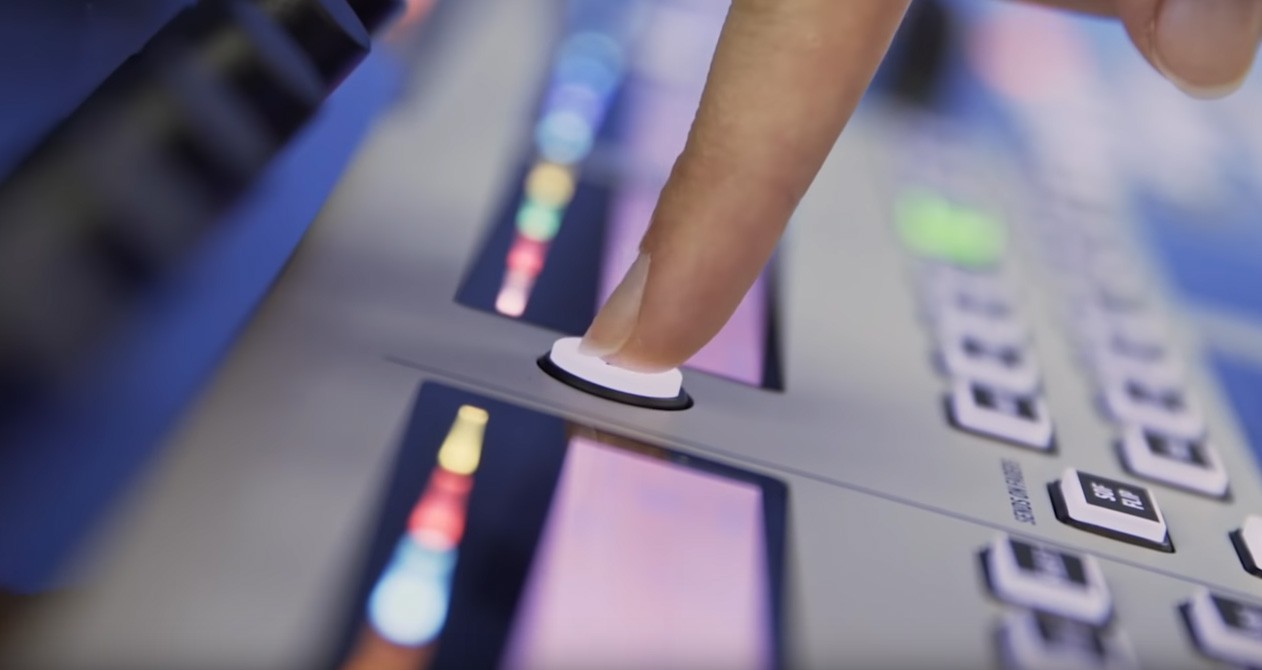 Behringer Wing Set - Mikser cyfrowy + case2 Behringer Wing Set - Mikser cyfrowy + case2