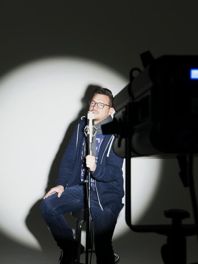 EUROLITE LED PFE-100 RGBW Profile Spot - Reflektor Profilowy2 EUROLITE LED PFE-100 RGBW Profile Spot - Reflektor Profilowy2