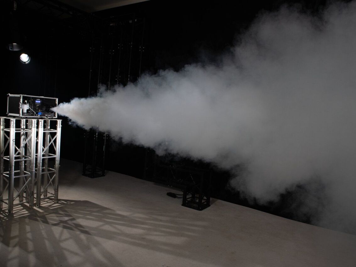 EUROLITE N-130 Tour Fogger - wytwornica dymu2 EUROLITE N-130 Tour Fogger - wytwornica dymu2